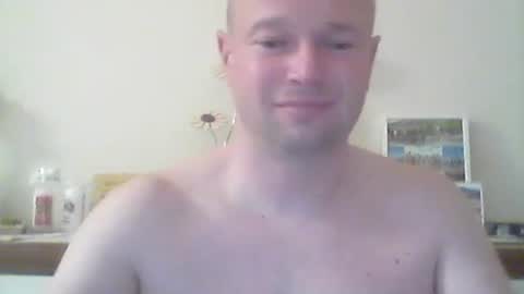 nick1990b online show from April 20, 2026, 5:16 pm