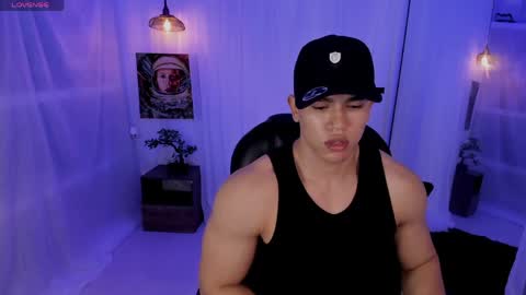 nick fenix online show from June 3, 2026, 2:14 am