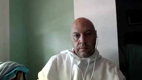 nick_rick01 online show from April 19, 2026, 9:41 am