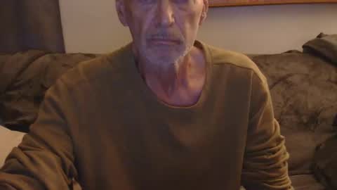 Snapshot of nickincali chatting on February 18, 2026, 5:25 am nickincali online show from February 18, 2026, 5:25 am