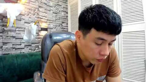 Snapshot of nickk_wolff chatting on December 1, 2025, 4:39 am Nickk Wolff online show from December 1, 2025, 4:39 am