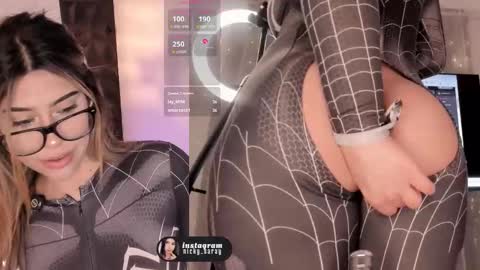 Nicky online show from November 8, 2025, 7:34 pm