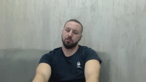 Julian online show from December 3, 2025, 11:14 pm