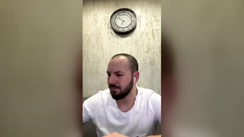 Julian online show from March 4, 2026, 10:16 pm