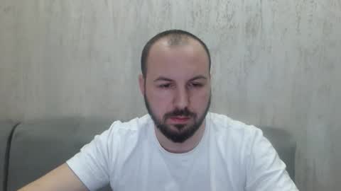 Julian online show from March 6, 2026, 10:28 pm