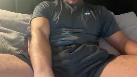 nickstrong213 online show from February 3, 2026, 6:00 am