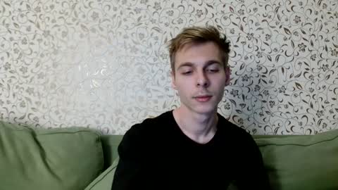 Snapshot of nicksuper8 chatting on December 10, 2024, 11:54 am Nick online show from December 10, 2024, 11:54 am