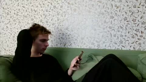 Snapshot of nicksuper8 chatting on December 10, 2024, 6:28 pm Nick online show from December 10, 2024, 6:28 pm