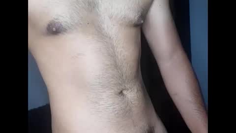 nicktristen_16 online show from April 10, 2026, 12:27 am