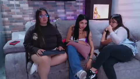 nicky_as online show from July 11, 2026, 4:04 am