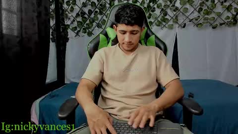 Snapshot of nicky_vance chatting on September 20, 2025, 7:26 pm nicky online show from September 20, 2025, 7:26 pm