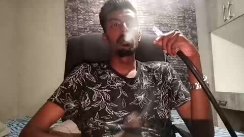 Snapshot of nickyle63 chatting on March 3, 2025, 8:32 pm james online show from March 3, 2025, 8:32 pm