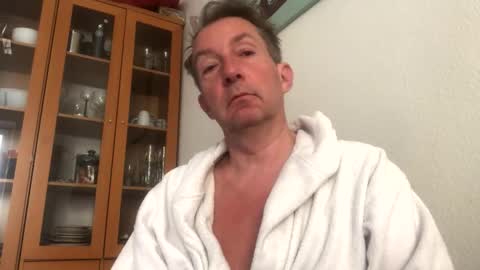 Nico online show from April 4, 2026, 11:08 am