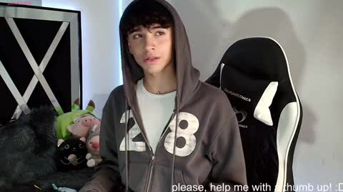 Snapshot of nico_cruz chatting on December 5, 2024, 8:33 am nico online show from December 5, 2024, 8:33 am