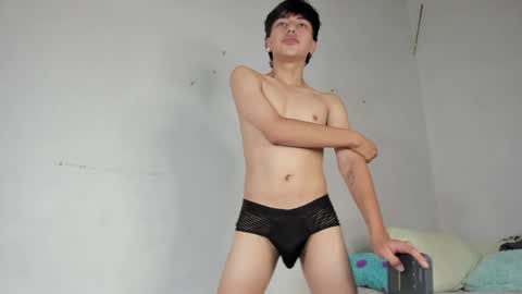 Snapshot of nico_nico_xd chatting on December 4, 2024, 7:34 pm Nico  online show from December 4, 2024, 7:34 pm
