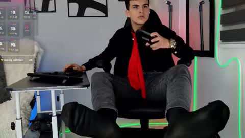 Nico online show from February 21, 2026, 10:00 pm