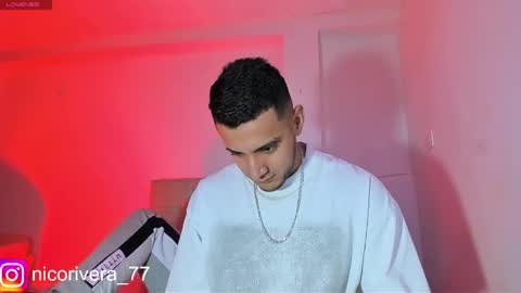 Snapshot of nico_rivera chatting on October 7, 2025, 2:42 am Nicolas online show from October 7, 2025, 2:42 am