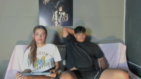 nicol_and_thiago_212 online show from March 26, 2026, 8:36 pm