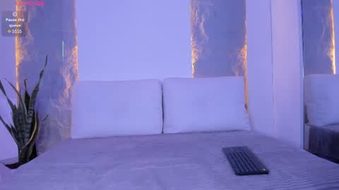 Snapshot of nicol_betancur chatting on June 10, 2026, 11:03 pm Nicol online show from June 10, 2026, 11:03 pm