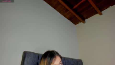 Snapshot of nicol_gw2025 chatting on February 19, 2025, 12:25 am Nicol Gw online show from February 19, 2025, 12:25 am