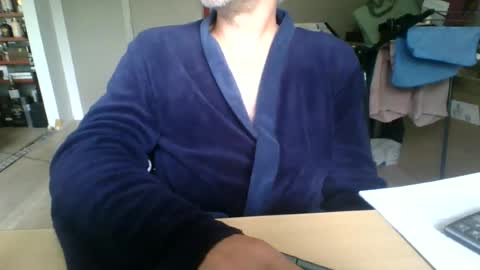 nicolafrance online show from June 15, 2026, 8:38 am