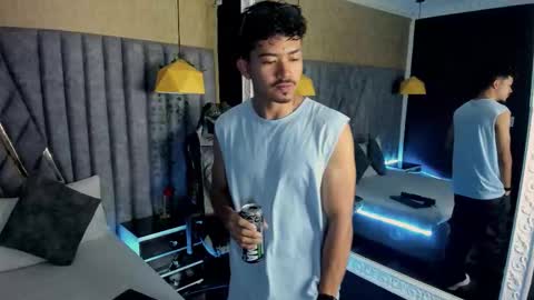 Nicolai online show from March 1, 2026, 12:51 pm