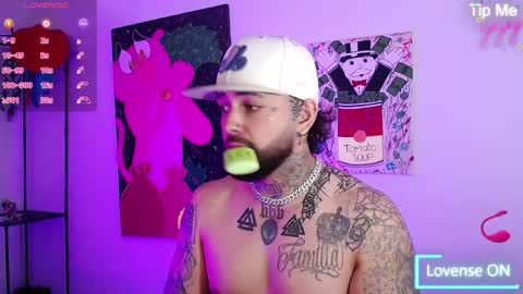 nicolas online show from May 15, 2026, 4:30 am