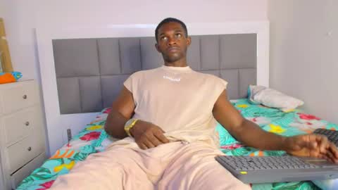 Nicolas online show from May 27, 2026, 4:26 pm
