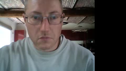 nicolaslapin87 online show from June 11, 2026, 4:05 pm