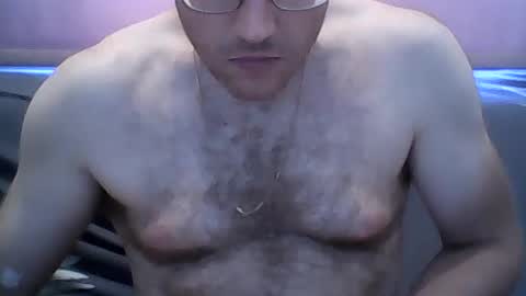nicolaslapin87 online show from July 28, 2026, 3:32 pm