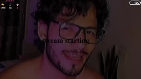 nicolasrodrii online show from December 14, 2025, 10:58 pm