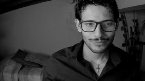 nicolasrodrii online show from May 18, 2026, 10:26 pm