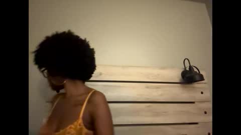 Melanated Faerie  online show from January 29, 2025, 6:43 am