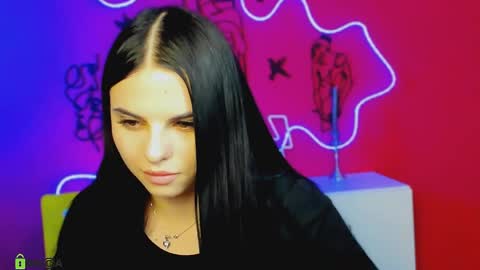 nicole_muah online show from March 31, 2026, 5:13 pm