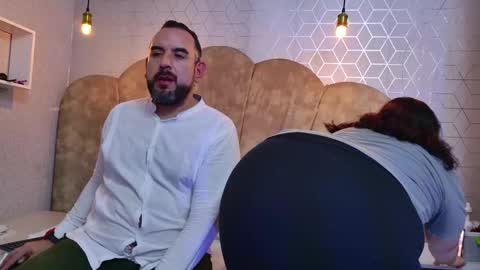 Nicole online show from February 19, 2026, 3:30 pm