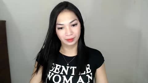 NICOLE online show from January 11, 2025, 1:43 pm