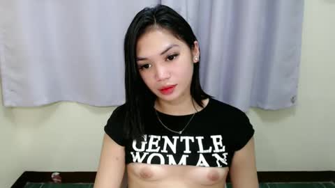 NICOLE online show from February 25, 2025, 5:15 pm