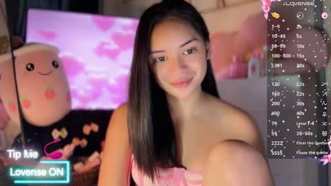 NICOLE online show from November 26, 2025, 8:48 am