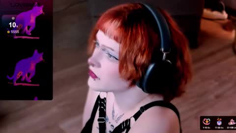 Nicole online show from September 17, 2025, 9:38 pm