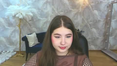 nicolefoxery online show from September 19, 2025, 6:19 pm