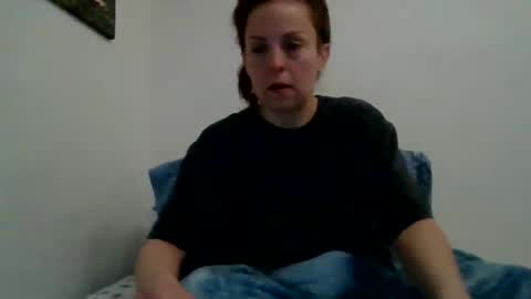 Nicole online show from March 11, 2026, 10:21 am