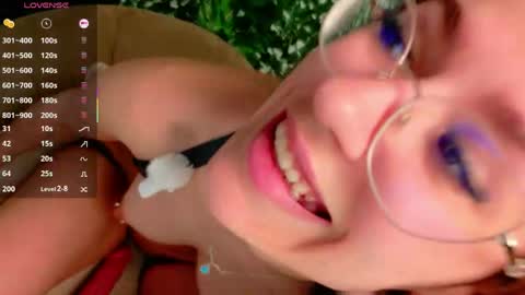 Snapshot of nicoleirisxxx chatting on May 5, 2026, 5:26 am nicoleirisxxx online show from May 5, 2026, 5:26 am