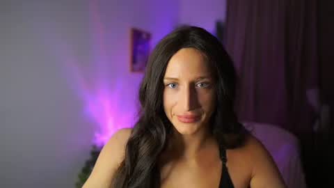 Snapshot of nicolette__shea_ chatting on July 14, 2026, 6:35 pm nicolette__shea_ online show from July 14, 2026, 6:35 pm
