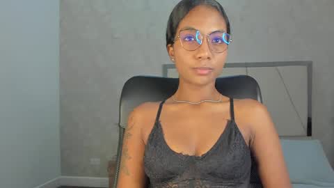 Nicol  online show from April 10, 2026, 3:01 am