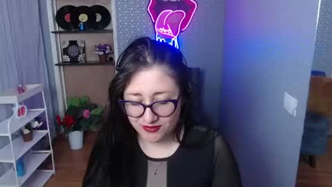 Nicolle  online show from July 28, 2026, 11:39 am