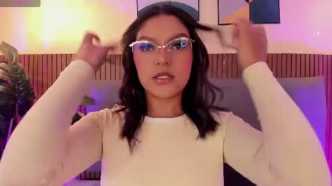 Snapshot of nicolleevan_ chatting on July 15, 2026, 12:32 pm NICOLLE EVANS online show from July 15, 2026, 12:32 pm