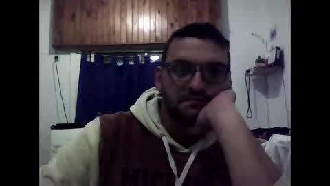 nicolovii online show from May 24, 2026, 2:05 am