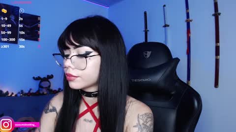 Lizzie online show from December 21, 2024, 2:19 am