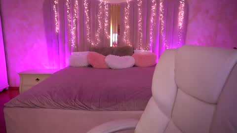 Aylin online show from March 18, 2026, 8:12 pm