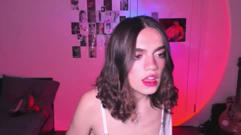 Daisy online show from October 14, 2025, 8:48 am